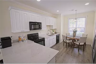 6 Viburnum Lane, Greensboro, NC 27455 - Photo 5