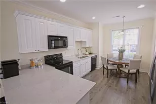 6 Viburnum Ln, Greensboro, NC 27455 - Photo 5