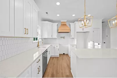 5225 Belews Creek Road, Walkertown, NC 27051 - Photo 9