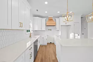 5225 Belews Creek Rd, Walkertown, NC 27051 - Photo 9