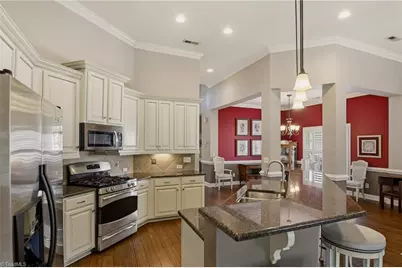 5587 Foxgate Circle, Winston-Salem, NC 27106 - Photo 13