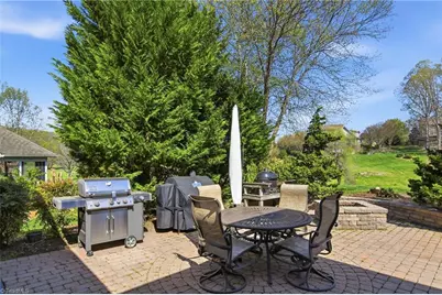 5587 Foxgate Circle, Winston-Salem, NC 27106 - Photo 27