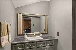 4285 Shattalon Dr, Winston-Salem, NC 27106 - Photo 19