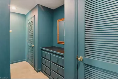 4285 Shattalon Drive, Winston-Salem, NC 27106 - Photo 29