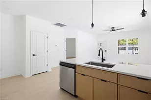 2219 Bradley St, Greensboro, NC 27406 - Photo 7