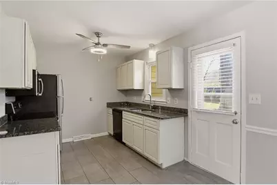 1815 Delmar Drive, Greensboro, NC 27406 - Photo 15