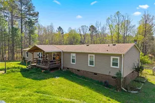 1011 Comer Rd, Stoneville, NC 27048 - Photo 37