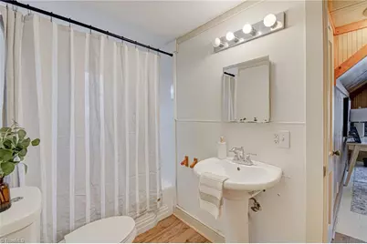 1161 S Hawthorne Road, Winston-Salem, NC 27103 - Photo 27