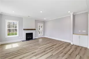 5933 N Church St, Greensboro, NC 27455 - Photo 11