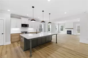 5933 N Church St, Greensboro, NC 27455 - Photo 9