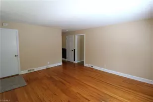 1307 Revere Rd, Winston-Salem, NC 27103 - Photo 3