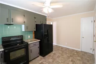 1307 Revere Rd, Winston-Salem, NC 27103 - Photo 5