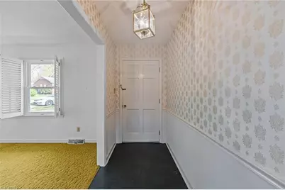 403 Eden Court, Graham, NC 27253 - Photo 5