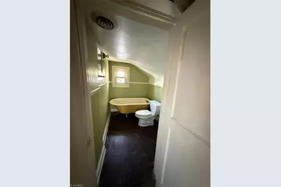 1300 Sloan Street, Greensboro, NC 27401 - Photo 15