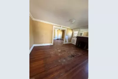 1300 Sloan Street, Greensboro, NC 27401 - Photo 7