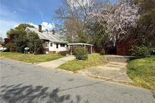 1300 Sloan St, Greensboro, NC 27401 - Photo 3