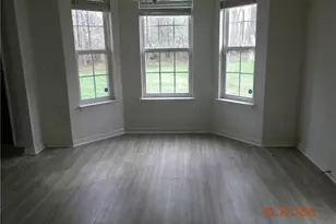 101 Silhouette Dr, Greensboro, NC 27405 - Photo 5