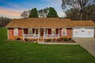 2081 Northcrest Dr, Elon, NC 27244 - Photo 1