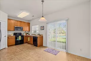 6886 Derby Run Dr, Whitsett, NC 27377 - Photo 15