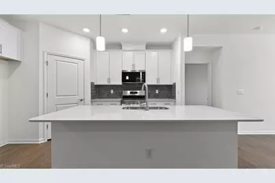 304 Sefton Drive, Jamestown, NC 27282 - Photo 11