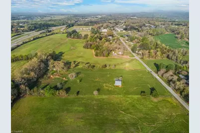 000 W Old US Highway 421, Hamptonville, NC 27020 - Photo 3