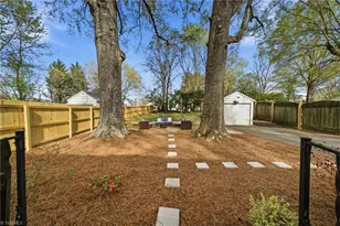 905 Watson Ave, Winston-Salem, NC 27103 - Photo 41