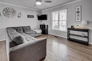 302 Trollinger St, Randleman, NC 27317 - Photo 5