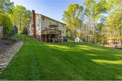 4604 Valleymeade Court, Kernersville, NC 27284 - Photo 31