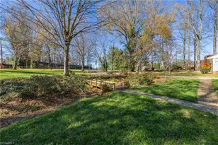 1120 Rustic Rd, Greensboro, NC 27410 - Photo 31