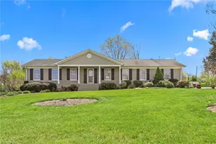 4907 Montevista Dr, Greensboro, NC 27407 - Photo 3