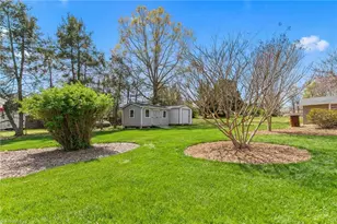 4907 Montevista Dr, Greensboro, NC 27407 - Photo 39