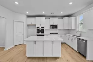 414 Yarrow Dr, Lexington, NC 27295 - Photo 3