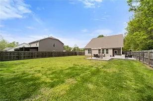 6125 Sundown Dr, Greensboro, NC 27410 - Photo 47