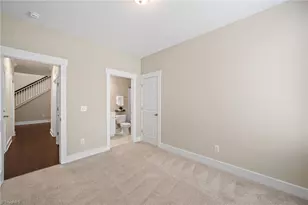 6125 Sundown Dr, Greensboro, NC 27410 - Photo 11