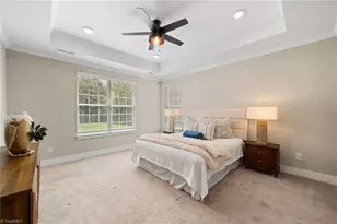 6125 Sundown Dr, Greensboro, NC 27410 - Photo 5