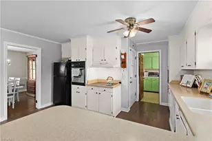 116 Asbury Dr, Kernersville, NC 27284 - Photo 9