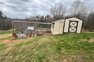 120 Ivy Green Ln, Lowgap, NC 27024 - Photo 33