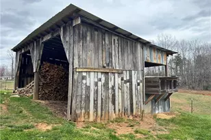 120 Ivy Green Ln, Lowgap, NC 27024 - Photo 31