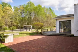 2305 Pine Meadow Dr, Kernersville, NC 27284 - Photo 25