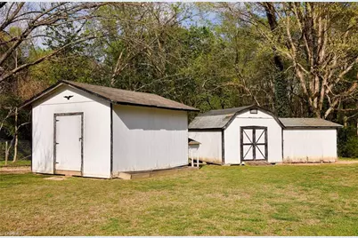 2305 Pine Meadow Drive, Kernersville, NC 27284 - Photo 27