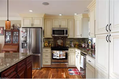 2305 Pine Meadow Drive, Kernersville, NC 27284 - Photo 5