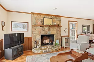 5639 Bassford Ct, Winston-Salem, NC 27104 - Photo 9