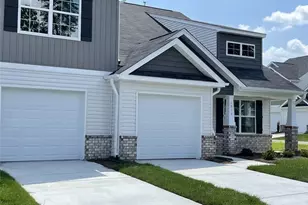 3874 Copperfield Ct, High Point, NC 27265 - Photo 3