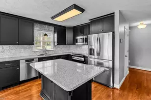 1116 Pinoak Rd, Greensboro, NC 27455 - Photo 9