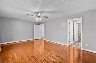 1116 Pinoak Rd, Greensboro, NC 27455 - Photo 21