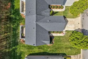 5618 Roundup Cir, Greensboro, NC 27405 - Photo 23