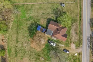 366 Brooks Rd, Reidsville, NC 27320 - Photo 13