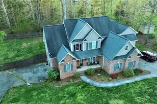 2130 Walnut Crossing Run, Yadkinville, NC 27055 - Photo 41