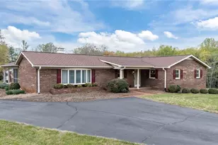 473 Winchester Dr, King, NC 27021 - Photo 3