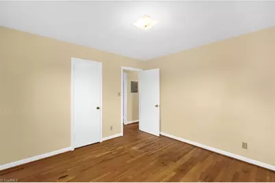 8140 Haw River Road, Kernersville, NC 27284 - Photo 19